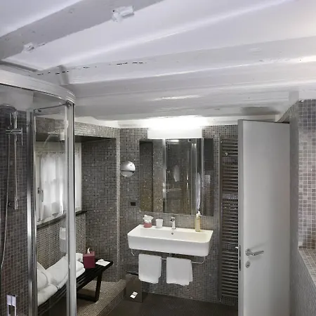 Palazzo Grillo 4* Genua